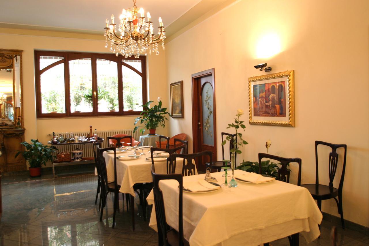 Hotel Pescetto Albenga Exterior foto