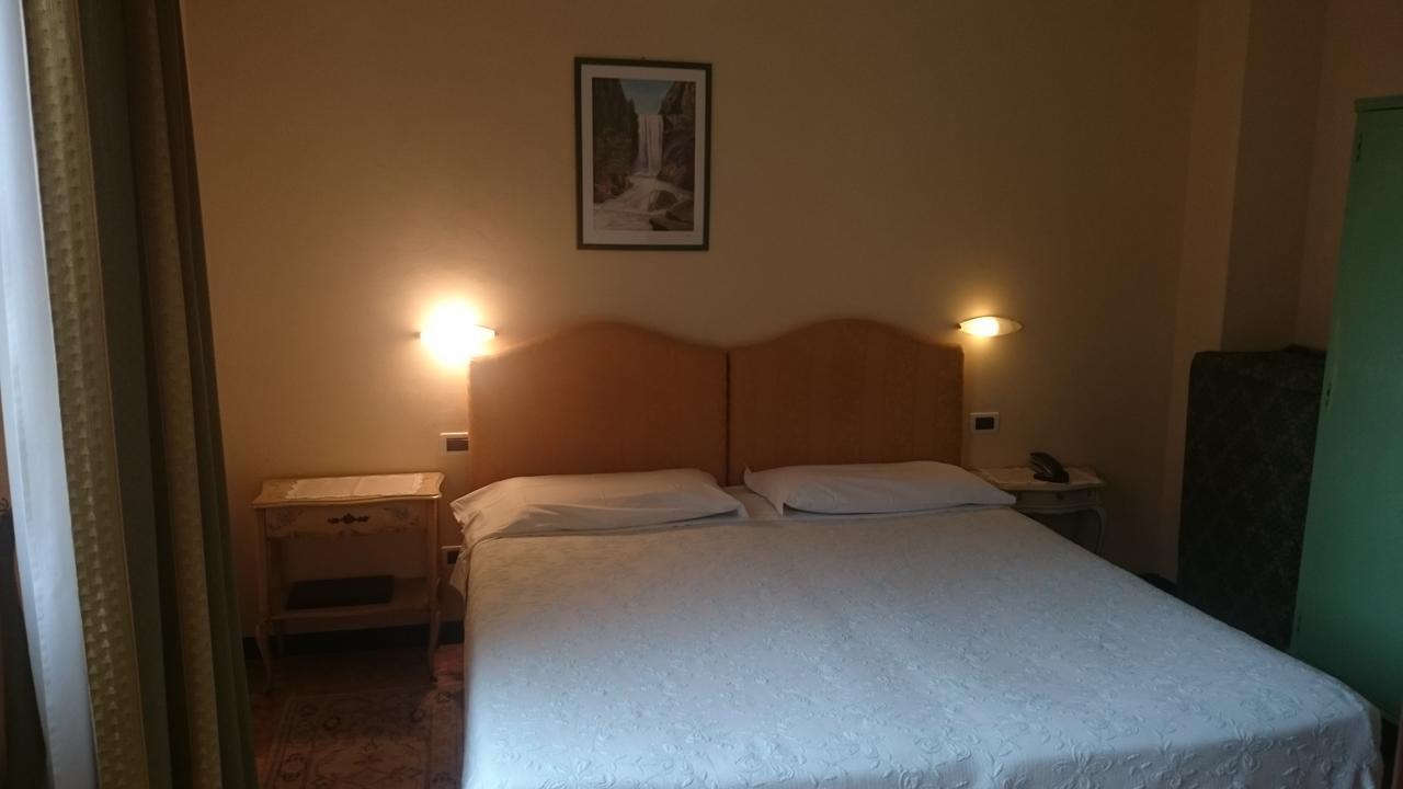 Hotel Pescetto Albenga Exterior foto