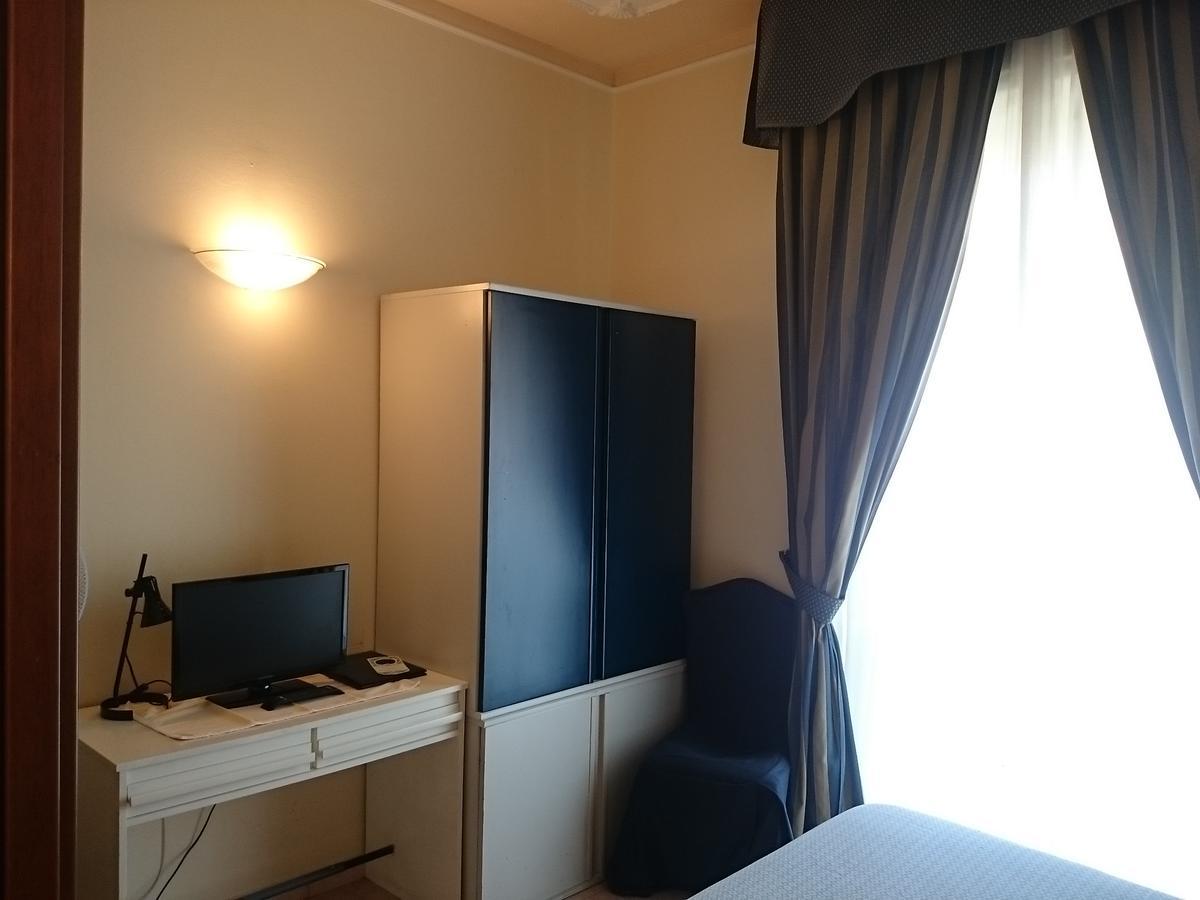 Hotel Pescetto Albenga Exterior foto
